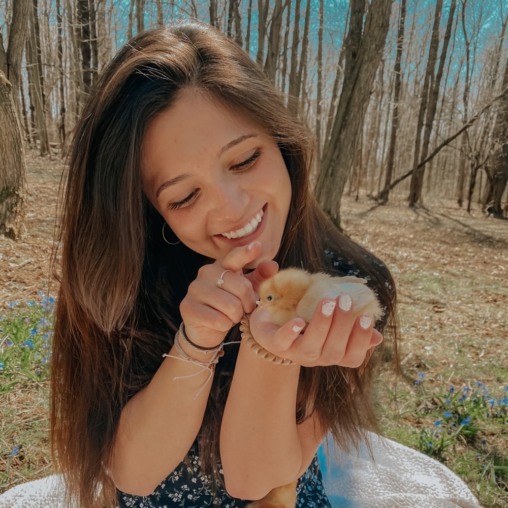 Meet your Posher, Marisa